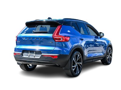 2021 Volvo XC40 in Pointe-Claire, Quebec