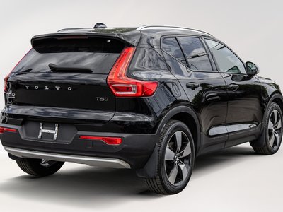 Volvo XC40  2022 à Pointe-Claire, Québec
