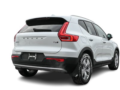2022 Volvo XC40 in Pointe-Claire, Quebec
