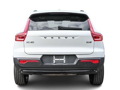 2023 Volvo XC40 in Pointe-Claire, Quebec