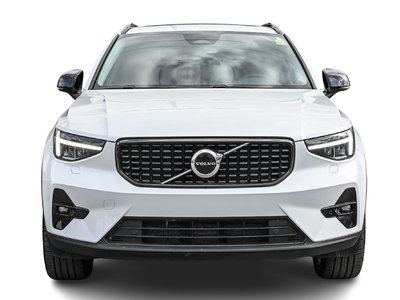2023 Volvo XC40 in Pointe-Claire, Quebec