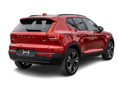 2023 Volvo XC40 in Pointe-Claire, Quebec