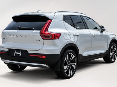 2024 Volvo XC40 in Pointe-Claire, Quebec