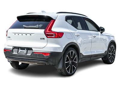 2024 Volvo XC40 in Pointe-Claire, Quebec