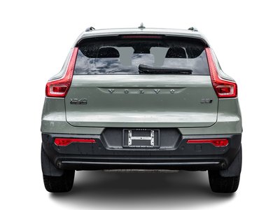 Volvo XC40  2024 à Pointe-Claire, Québec