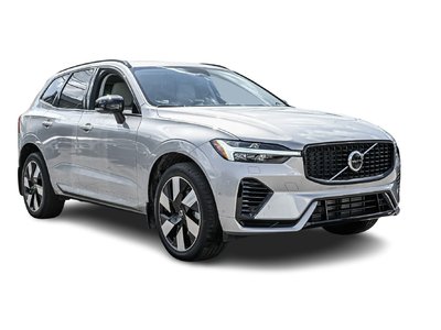 Volvo XC60 Plug-In Hybrid  2025 à Pointe-Claire, Québec