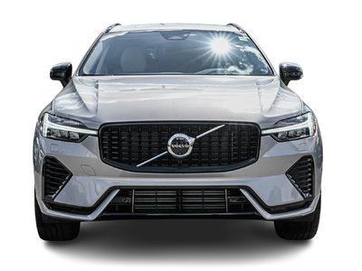 Volvo XC60 Plug-In Hybrid  2025 à Pointe-Claire, Québec