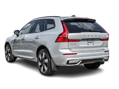 Volvo XC60 Plug-In Hybrid  2025 à Pointe-Claire, Québec