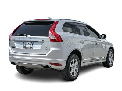 2017 Volvo XC60 in Pointe-Claire, Quebec