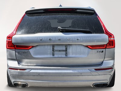 Volvo XC60  2021 à Pointe-Claire, Québec