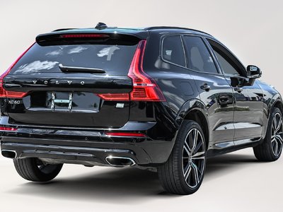 Volvo XC60  2021 à Pointe-Claire, Québec