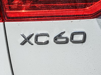 Volvo XC60  2021 à Pointe-Claire, Québec