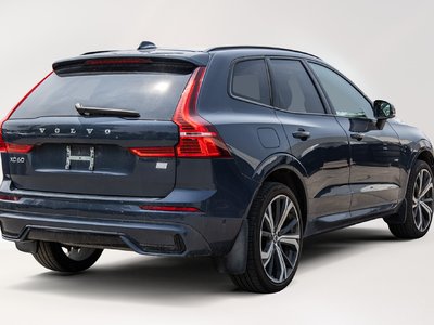 2022 Volvo XC60 in Pointe-Claire, Quebec