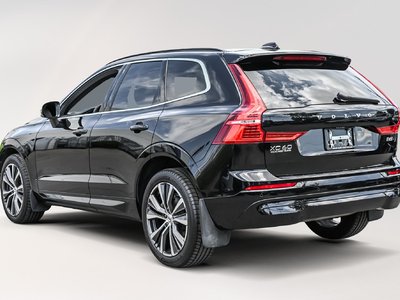 2022 Volvo XC60 in Pointe-Claire, Quebec
