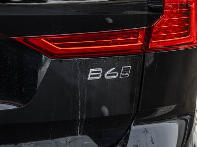 2022 Volvo XC60 in Pointe-Claire, Quebec