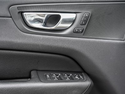 2022 Volvo XC60 in Pointe-Claire, Quebec