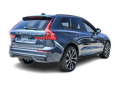 Volvo XC60  2022 à Pointe-Claire, Québec
