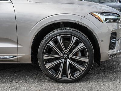 2023 Volvo XC60 in Pointe-Claire, Quebec
