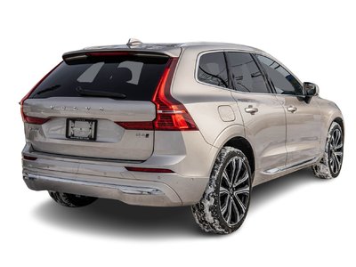 Volvo XC60  2023 à Pointe-Claire, Québec
