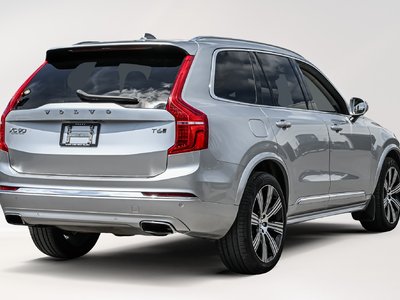 2021 Volvo XC90 in Pointe-Claire, Quebec