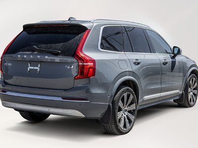2022 Volvo XC90 in Pointe-Claire, Quebec