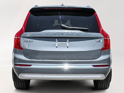 Volvo XC90  2022 à Pointe-Claire, Québec