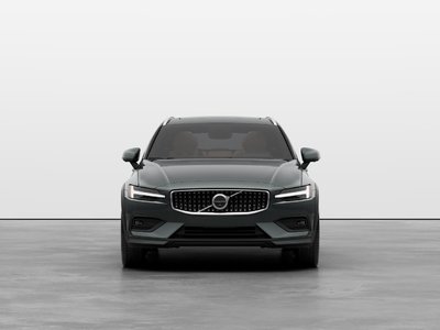 Volvo V60 Cross Country  2026 à Pointe-Claire, Québec