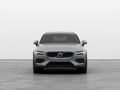2026 Volvo V60 Cross Country in Pointe-Claire, Quebec