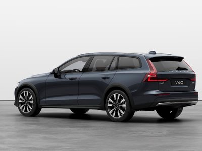 Volvo V60 Cross Country  2026 à Pointe-Claire, Québec