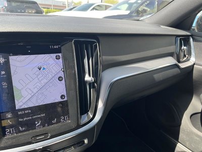 2021 Volvo V60 in Pointe-Claire, Quebec
