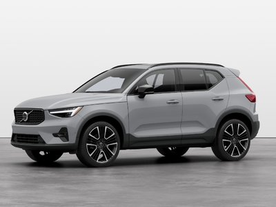 2024 Volvo XC40 in Pointe-Claire, Quebec
