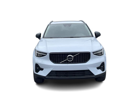 2025 Volvo XC40 in Pointe-Claire, Quebec