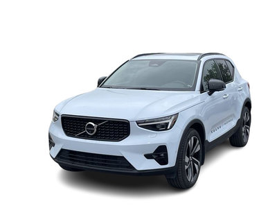 2025 Volvo XC40 in Pointe-Claire, Quebec