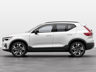 Volvo XC40  2025 à Pointe-Claire, Québec