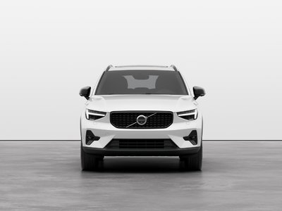 Volvo XC40  2025 à Pointe-Claire, Québec