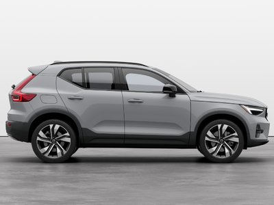 Volvo XC40  2025 à Pointe-Claire, Québec