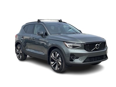 2026 Volvo XC40 in Pointe-Claire, Quebec