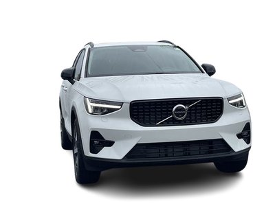 2026 Volvo XC40 in Pointe-Claire, Quebec