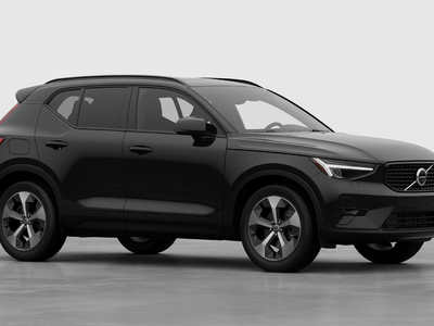 2026 Volvo XC40 in Pointe-Claire, Quebec