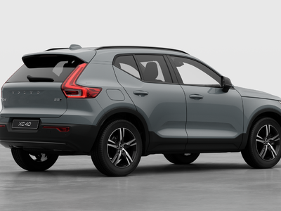2026 Volvo XC40 in Pointe-Claire, Quebec