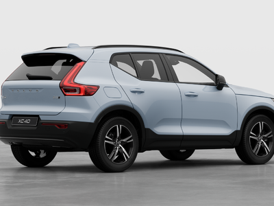 2026 Volvo XC40 in Pointe-Claire, Quebec
