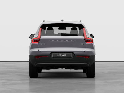 2026 Volvo XC40 in Pointe-Claire, Quebec