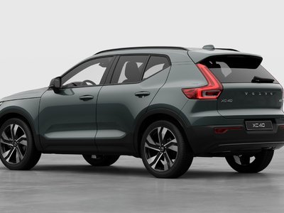 Volvo XC40  2026 à Pointe-Claire, Québec