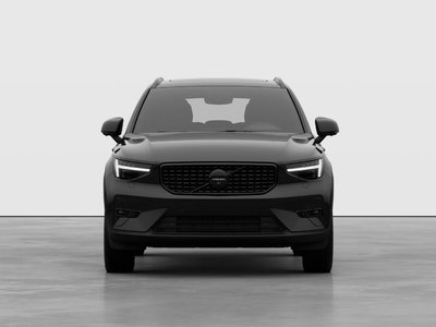 2026 Volvo XC40 in Pointe-Claire, Quebec