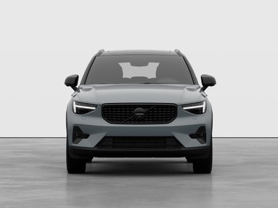 2026 Volvo XC40 in Pointe-Claire, Quebec