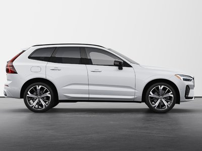 2025 Volvo XC60 Plug-in Hybrid in Pointe-Claire, Quebec