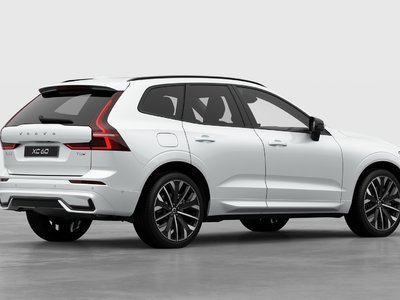 2026 Volvo XC60 Plug-in hybrid in Pointe-Claire, Quebec