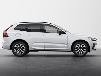 Volvo XC60  2025 à Pointe-Claire, Québec
