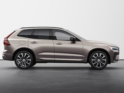 2025 Volvo XC60 in Pointe-Claire, Quebec