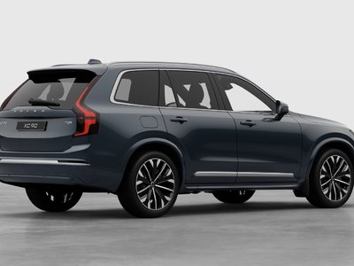 Volvo XC90 Plug-in hybrid  2027 à Pointe-Claire, Québec